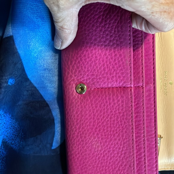 Kate Spade Long Wallet Clutch.  7 x 4.5.  IE - Picture 5 of 10